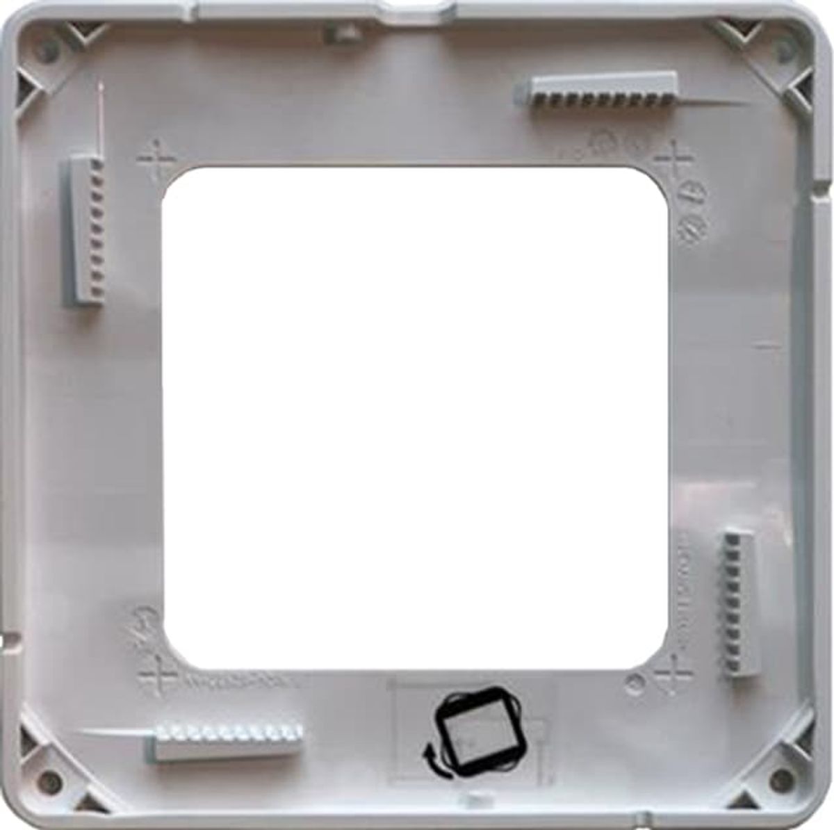 Evoko Liso Wall Mount Kit